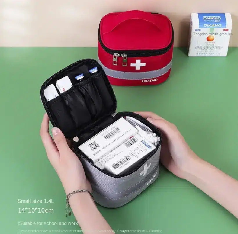 Portable First Aid Kit Medicine Storage Bag Outdoor Rescue Bag Household Children's Large Capacity Medical Kit Storage Organize - 画像 (4)